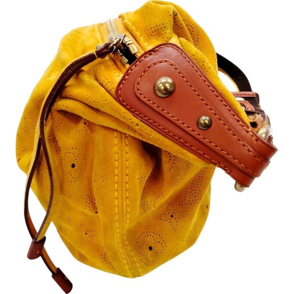 208479AX (X6) Louis Vuitton Shoulder Bag Onata GM Yellow Monogram Suede - Picture 4 of 9